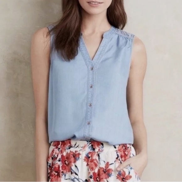 Anthropologie Holding Horses Chambray Crochet Buttoned Sleeveless Blue Top Size4 - Picture 2 of 15